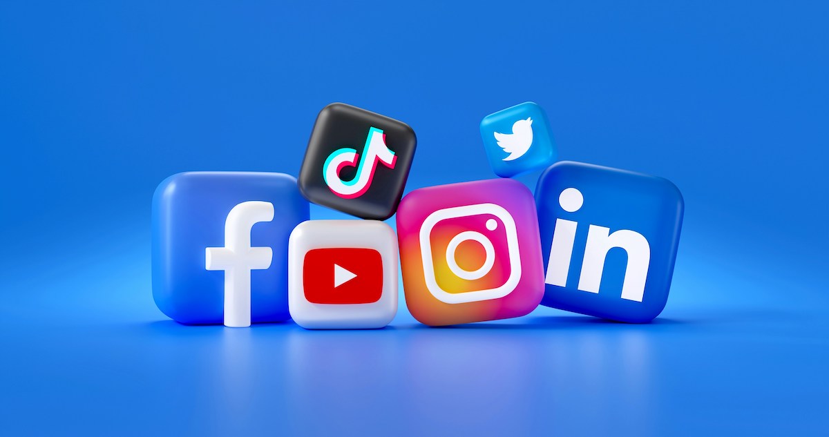 Social Media Logos in 3D. Facebook, Instagram, Twitter, TikTok, YouTube, LinkedIn.